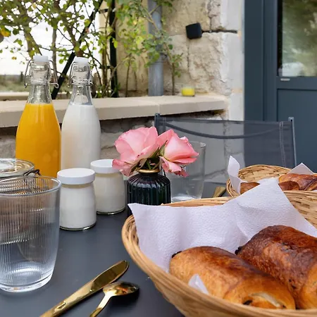 Le Pigeonnier Des Chapeaudieres Сasa de vacaciones *